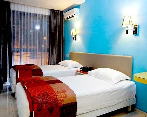 Dewarna Hotel Arifin Bunul Екстериор снимка
